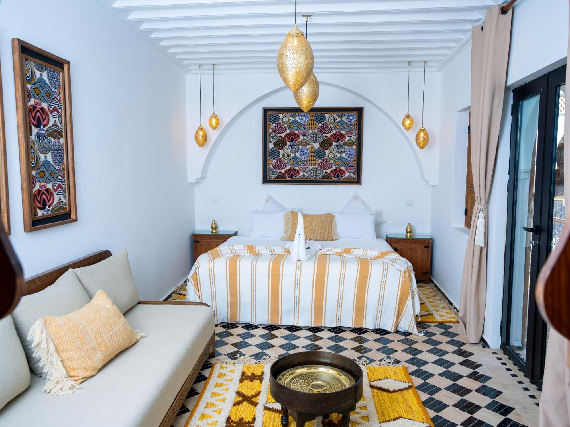 Nelia Marrakech, Collection